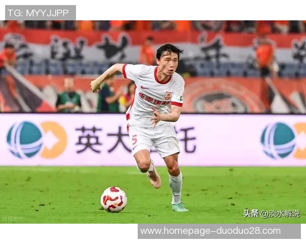 中超焦点战役北京队迎战天津队双方全力争胜展现足球魅力与激情