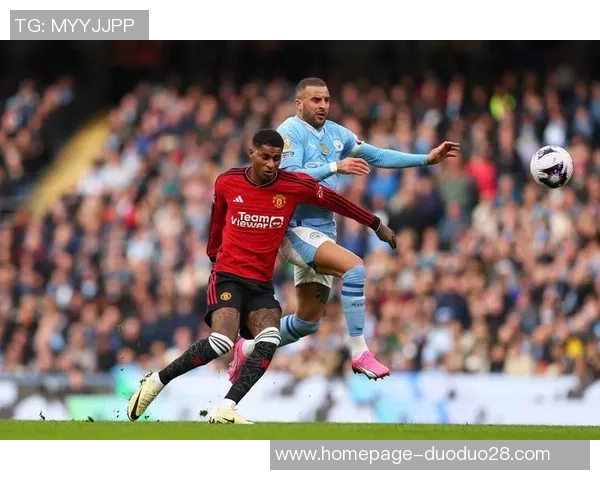 曼城与曼联英超巅峰对决精彩回放全程回顾与分析 曼城与曼联英超巅峰对决精彩回放全程回顾与分析